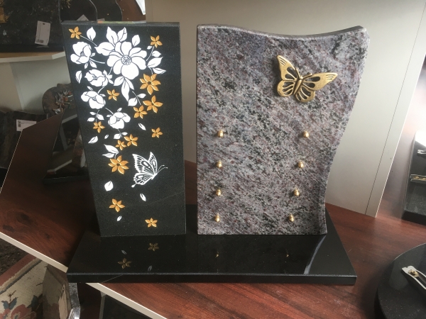 Plaque 35x40 mass blue et noir fin sur base papillon