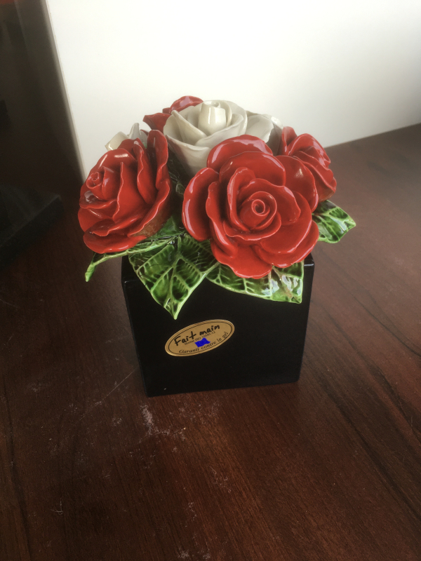 Cube rose rouge et blanc