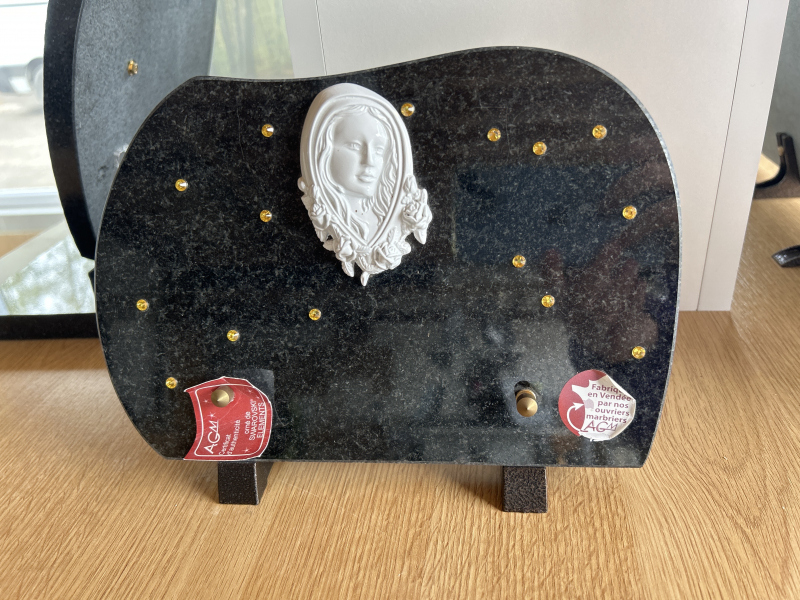 Vierge Swarovski